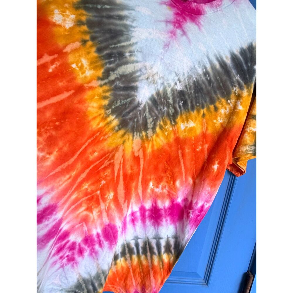 Men's XL handmade tie dye t-shirt - Picture 2 of 4